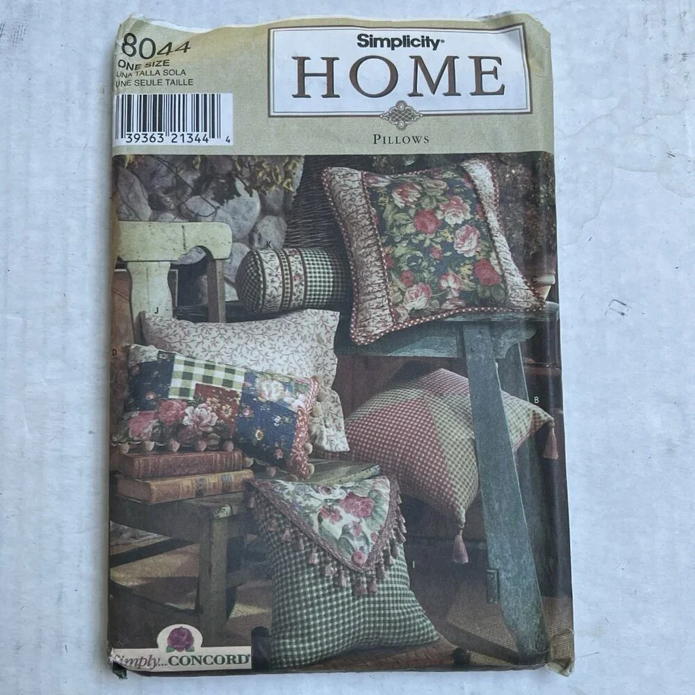 Lot Of 3 9260 8661 McCalls Pillows Decor‎ Sewing Patterns 8044 Simplicity